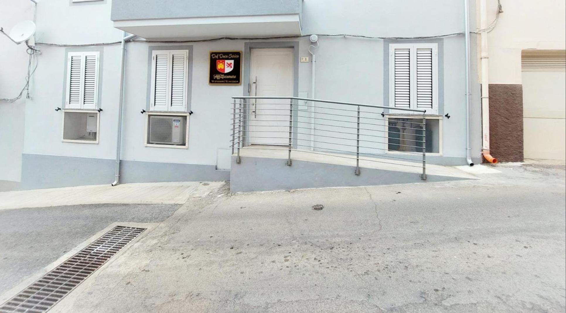 Affittacamere Dal Duca Enrico Castelsardo Exterior foto